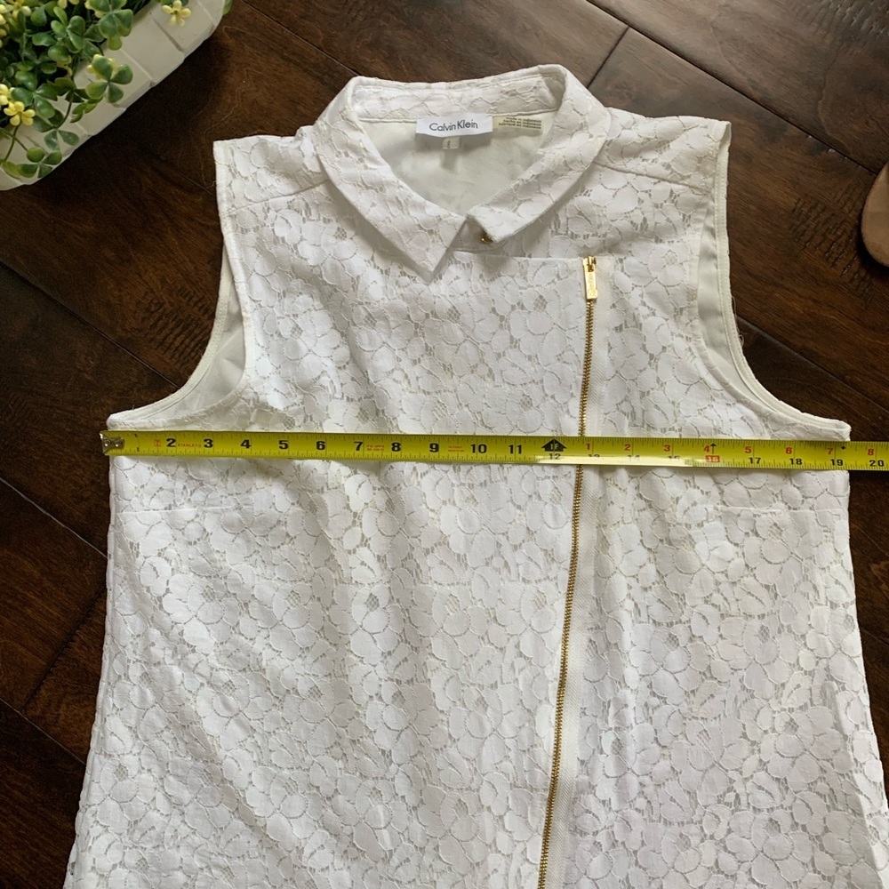 {Calvin Klein} White Vest - Picture 5 of 7